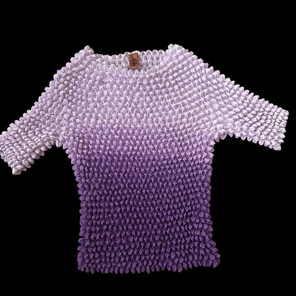 Milano Soft Lilac Popcorn Top 90’s, y2k, vintage